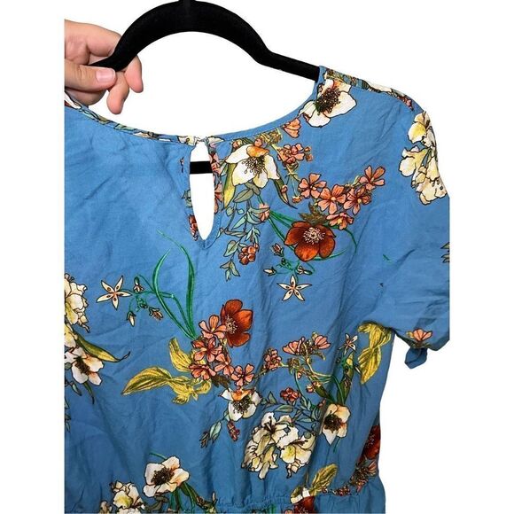 Xhilaration Bright Blue Floral Romper - Picture 3 of 10